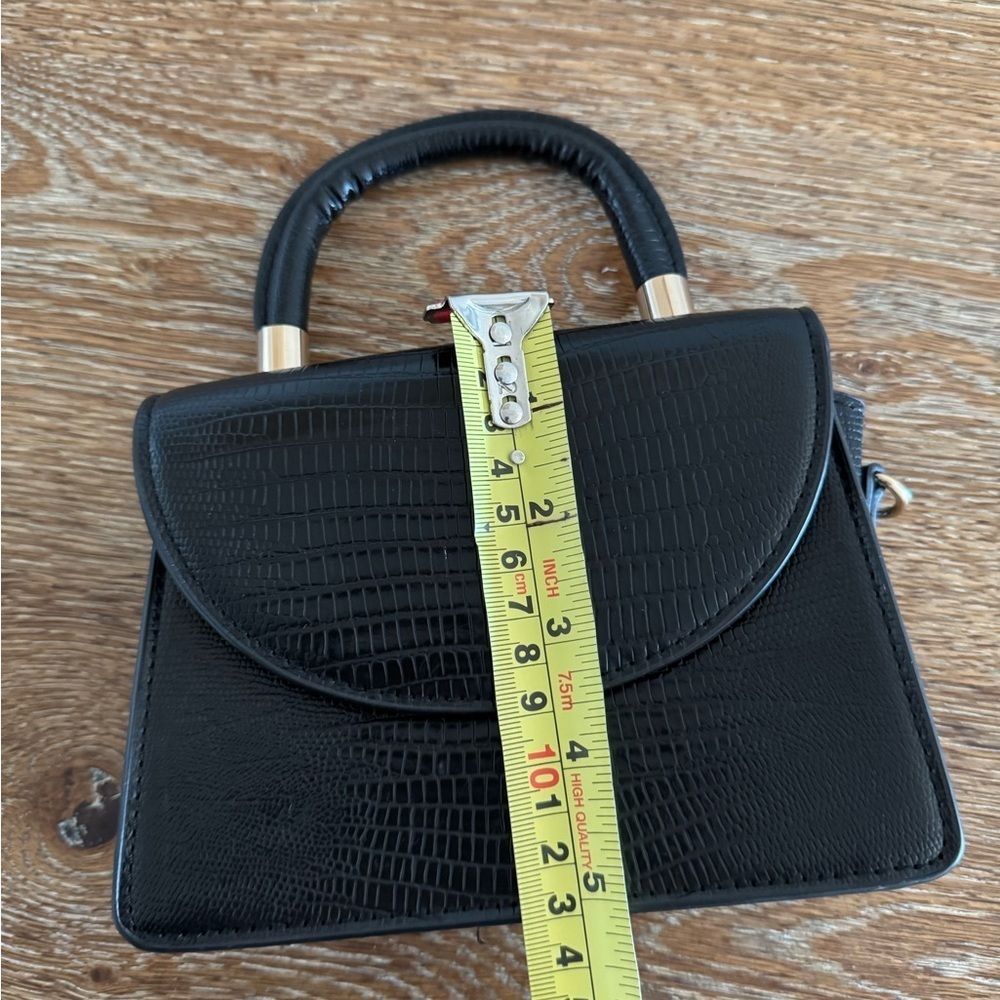 Mango Mini Black Crocodile Purse - Picture 4 of 6